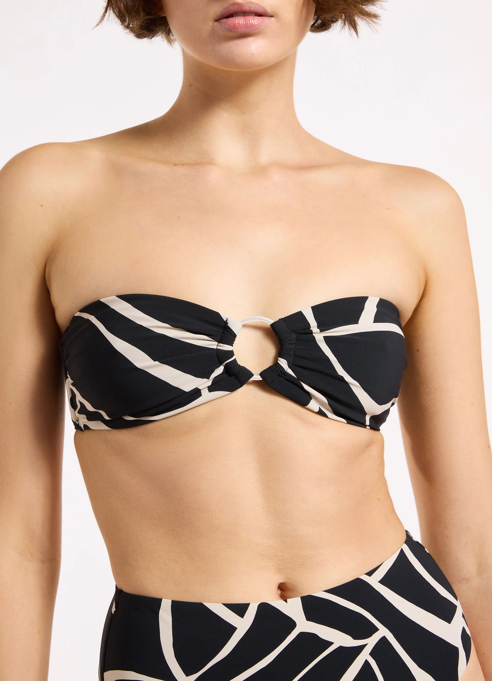 Bonita Bandeau Bikini Top - Image 5