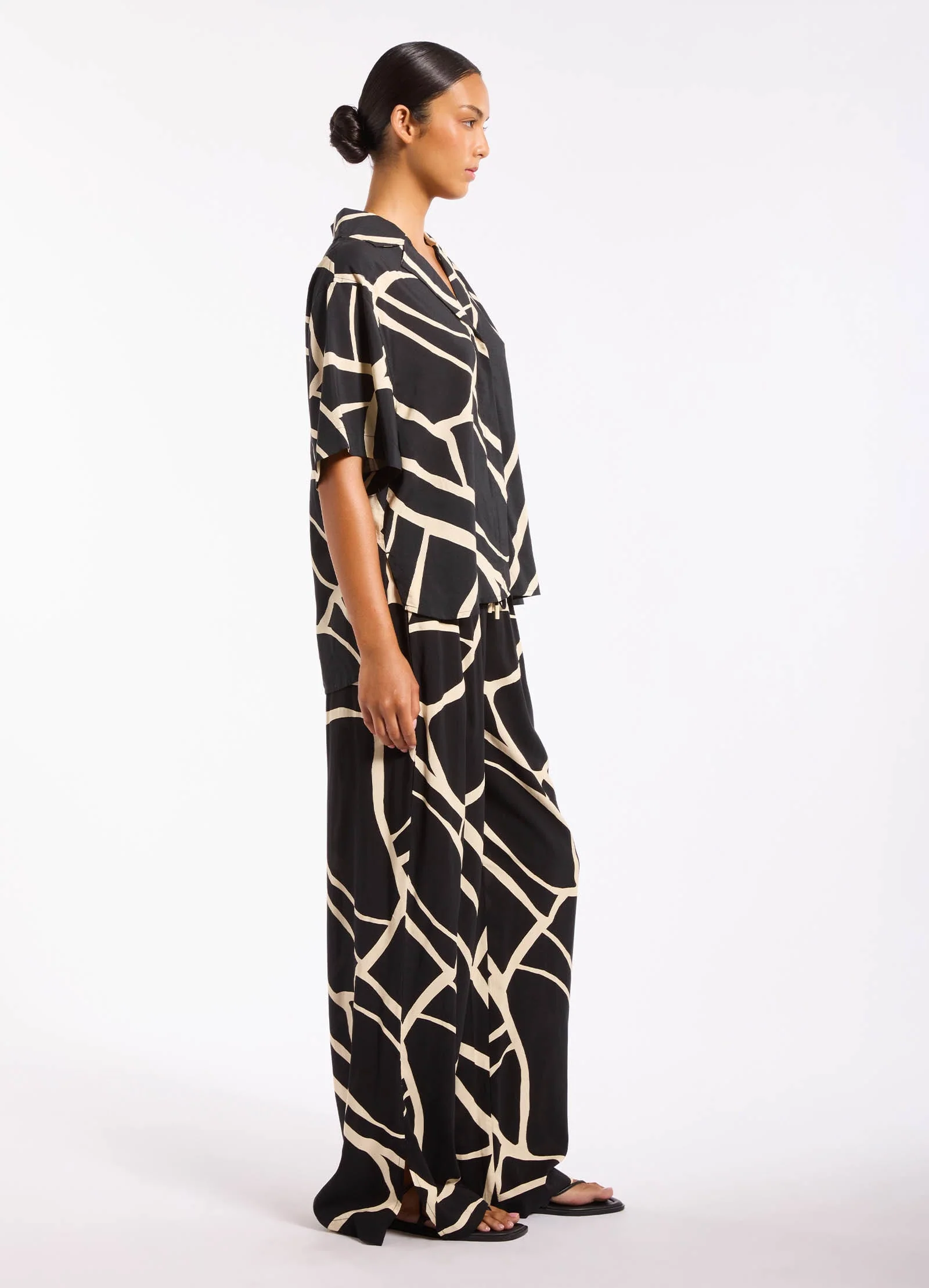 Bonita Short Sleeve Shirt - Image 3