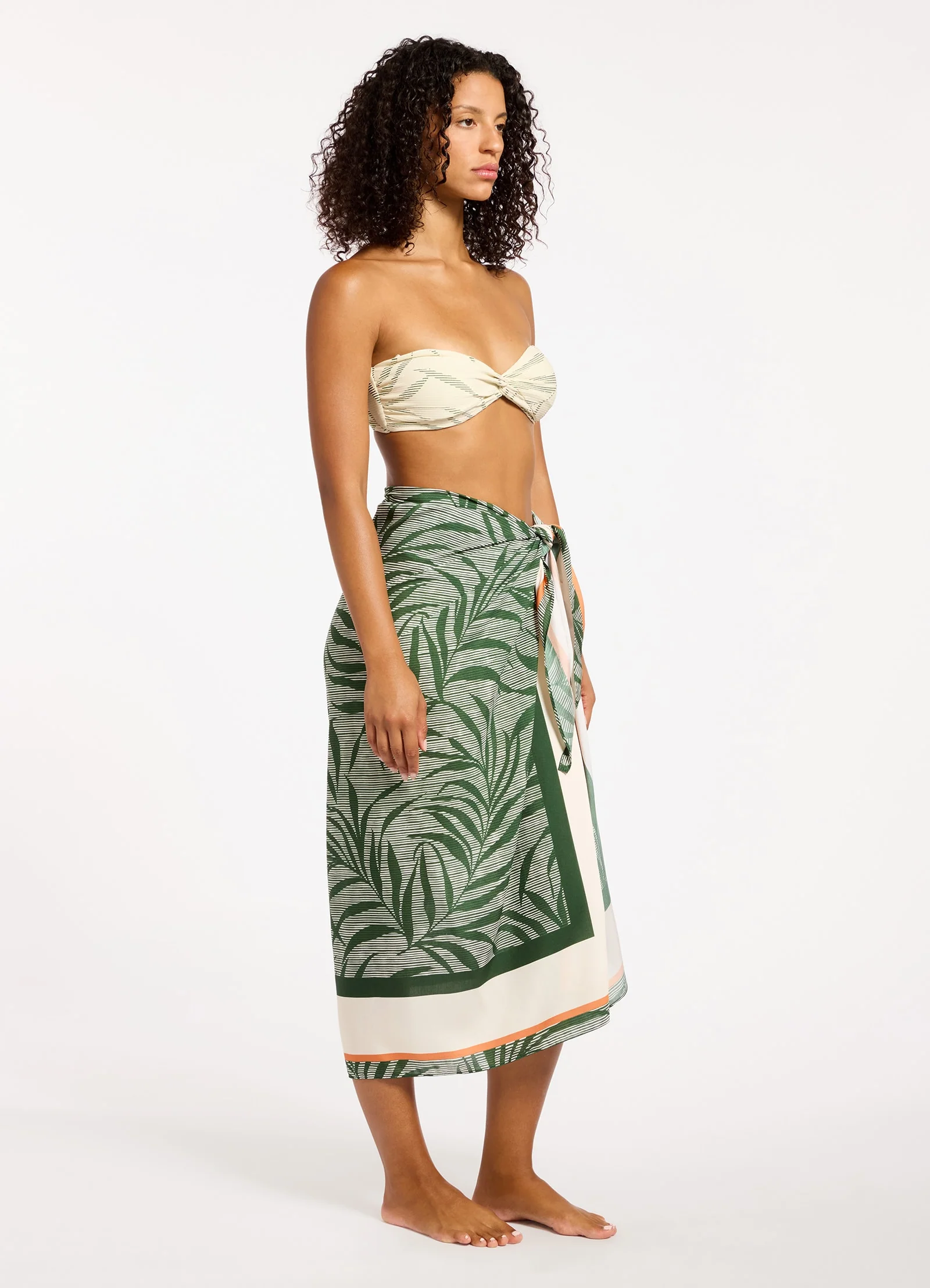 Botanic Lines Sarong - Image 3